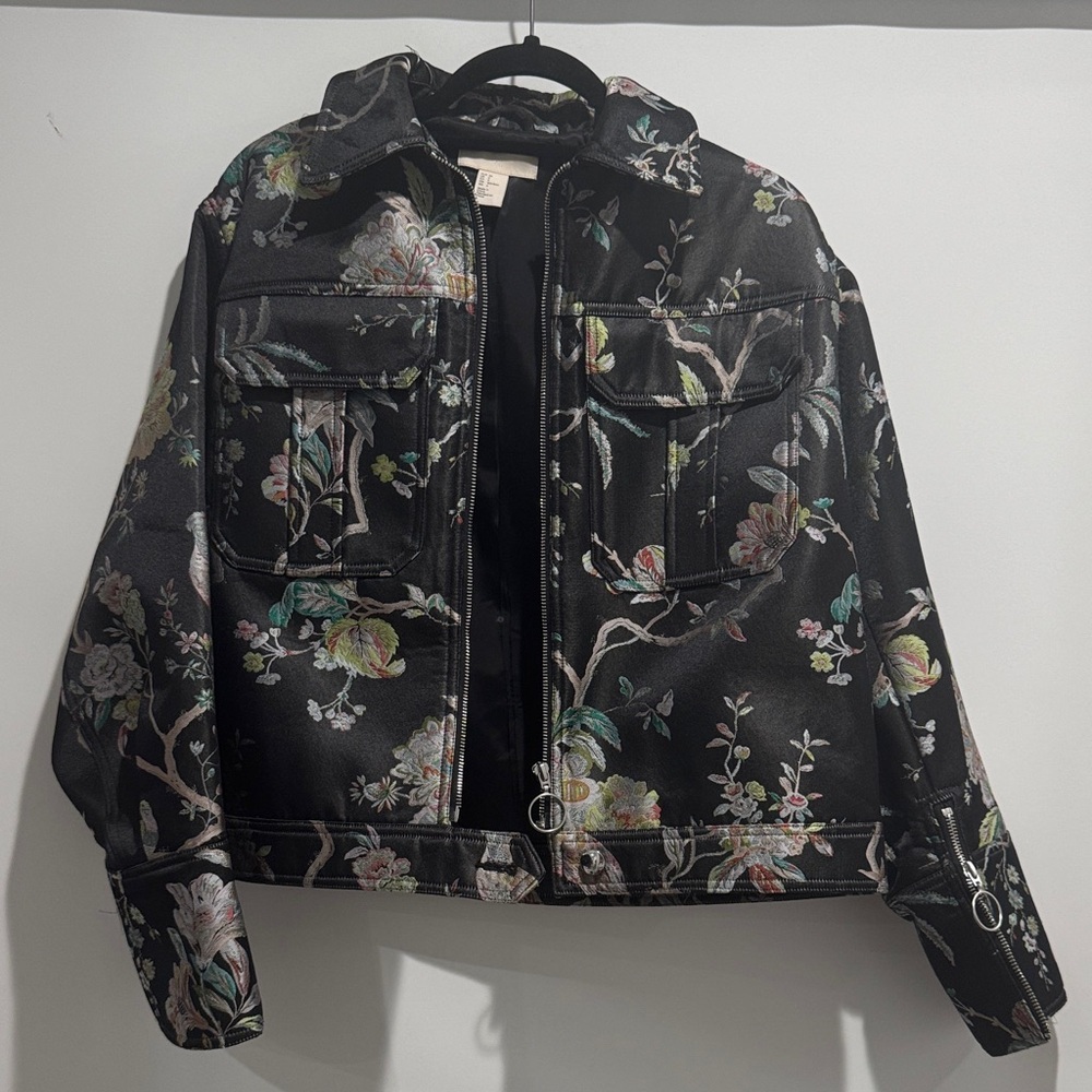 H&M Black Floral Denim Jacket Oversized Cropped Statement Botanical Print - Picture 7 of 7